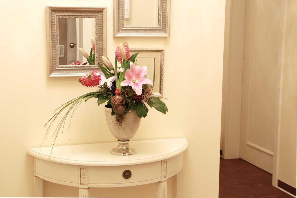 Mr.& Mrs. President Apartment Erfurt Exterior photo